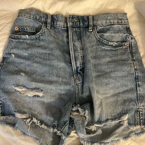 Garage brand shorts